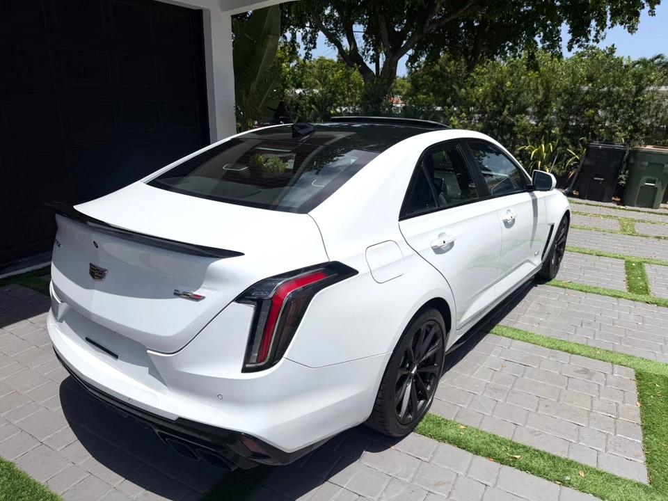 2022 Cadillac CT4-V Blackwing - Image 14 of 31