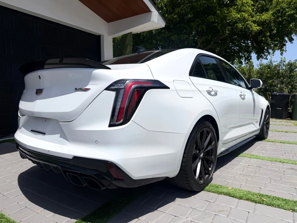 2022 Cadillac CT4-V Blackwing - Image 16 of 31
