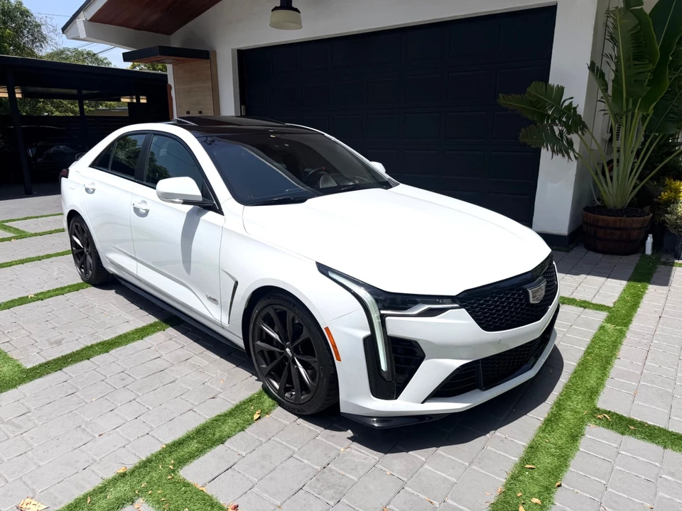 2022 Cadillac CT4-V Blackwing - Image 11 of 31