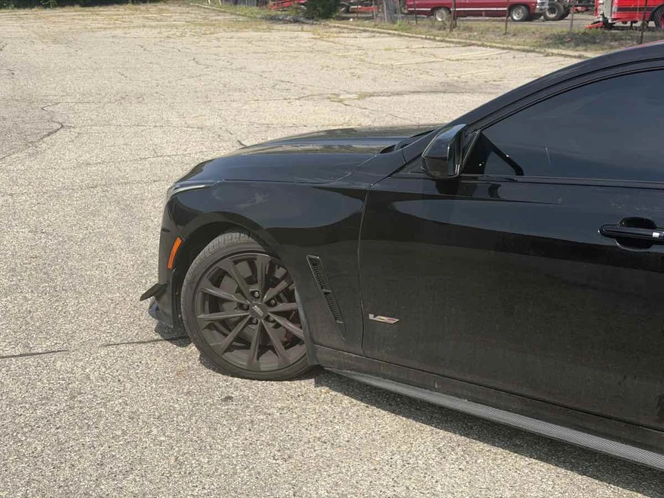 2022 Cadillac CT4-V Blackwing - Image 8 of 23