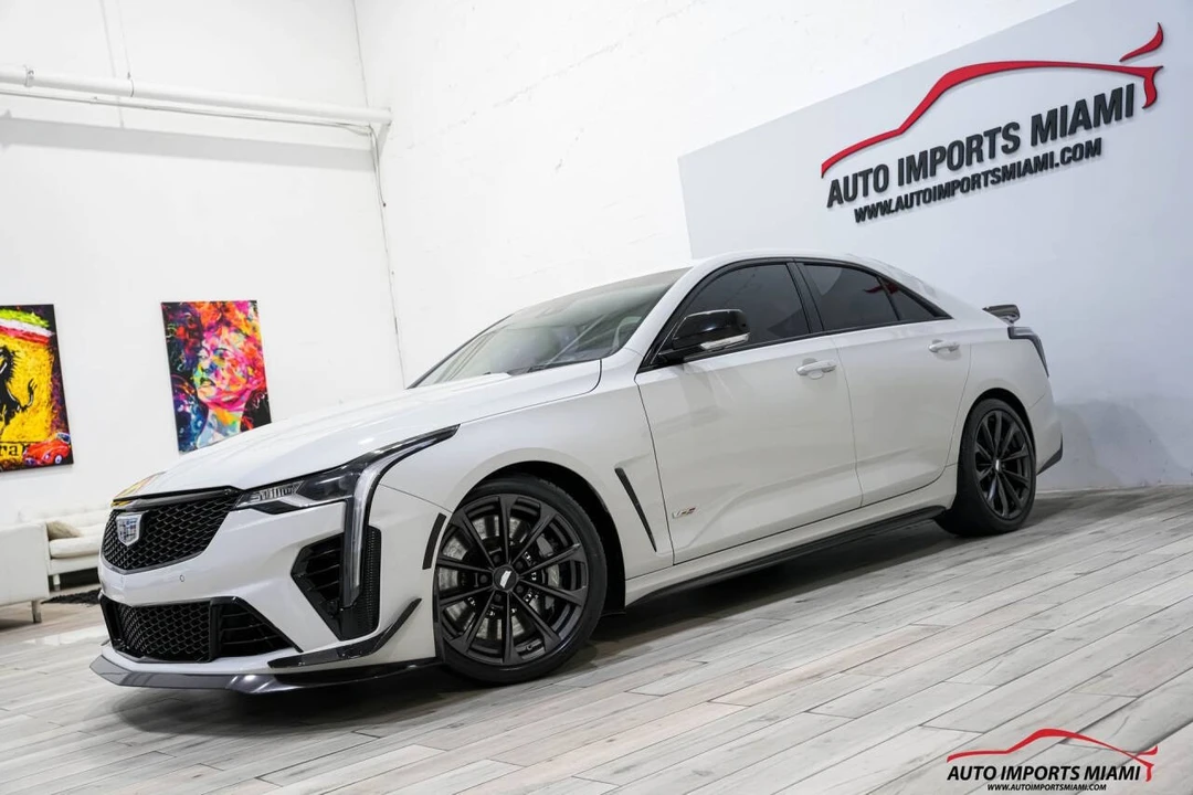2022 Cadillac CT4-V Blackwing - Image 4 of 12