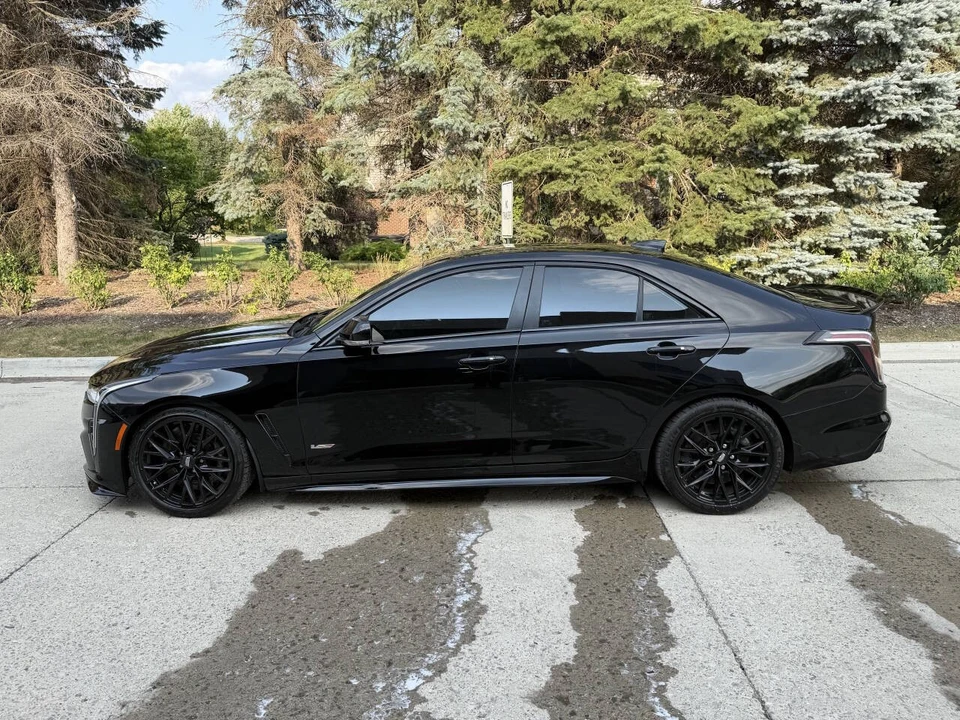 2022 Cadillac CT4-V Blackwing - Image 11 of 24