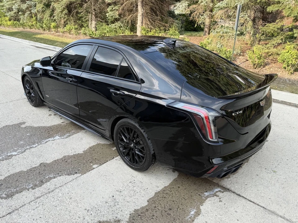 2022 Cadillac CT4-V Blackwing - Image 10 of 24