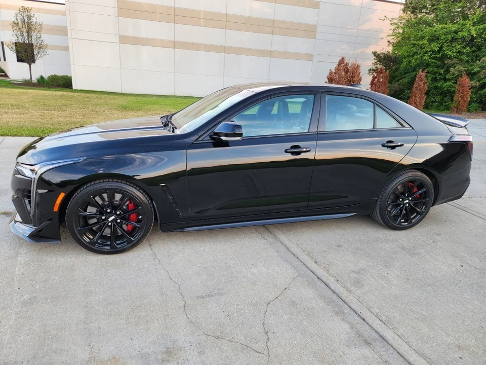 2022 Cadillac CT4-V Blackwing - Image 13 of 31