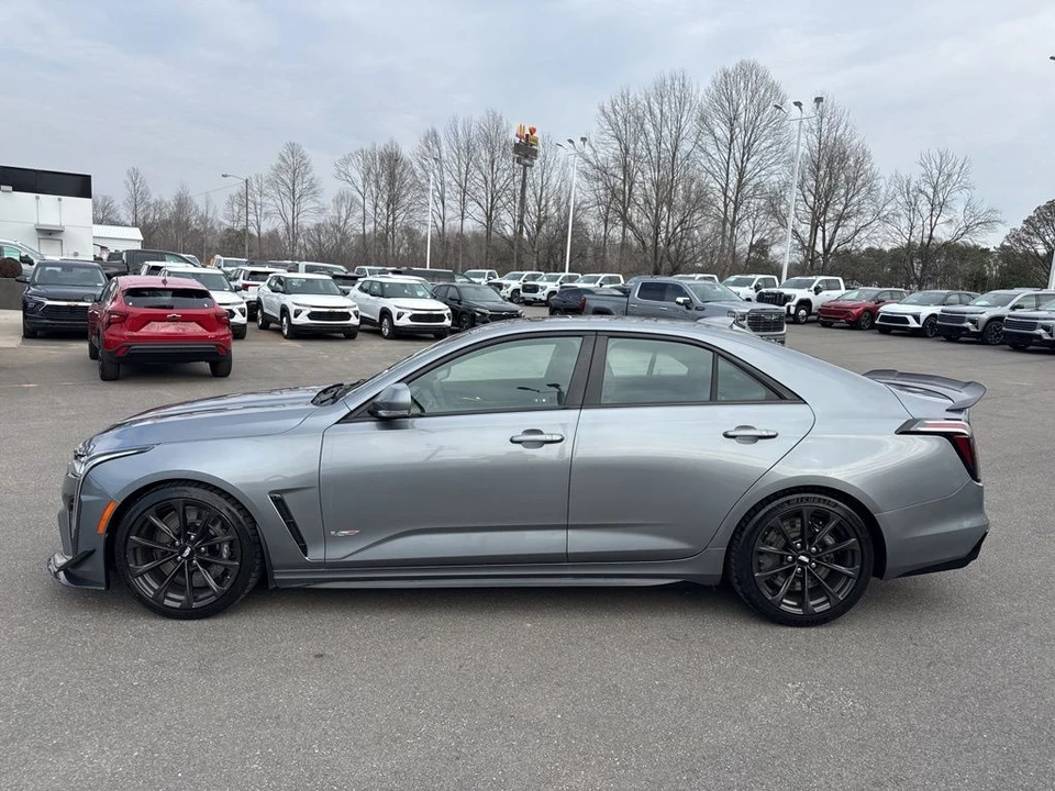 2022 Cadillac CT4-V - Image 2 of 21