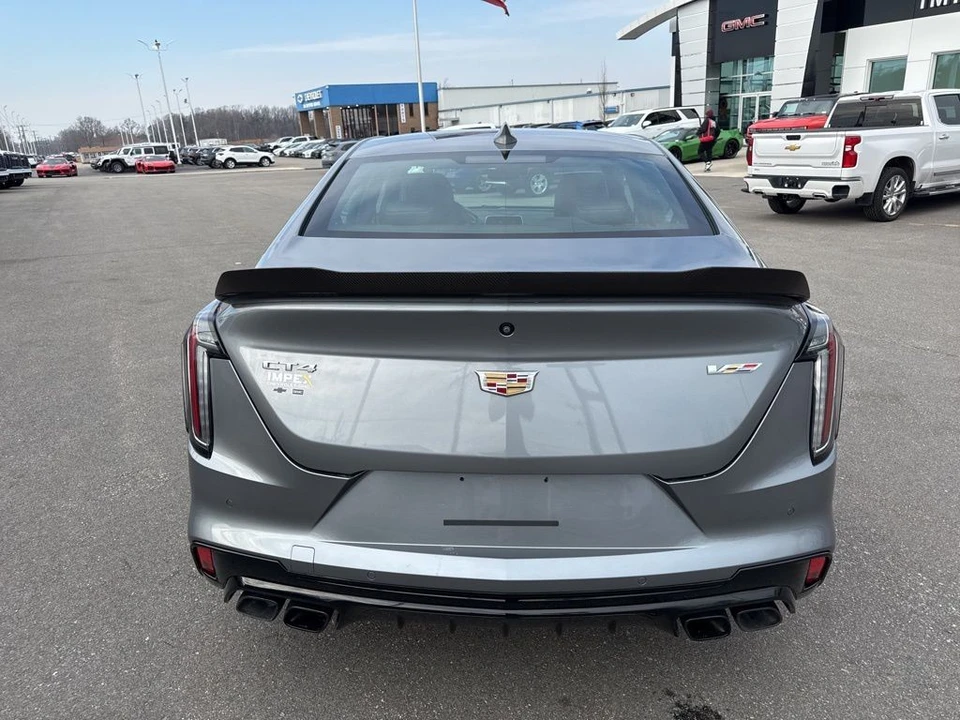 2022 Cadillac CT4-V - Image 4 of 21