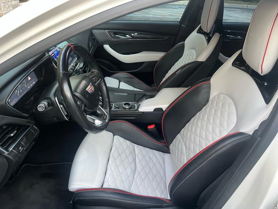 2022 Cadillac CT5-V Blackwing - Image 20 of 31