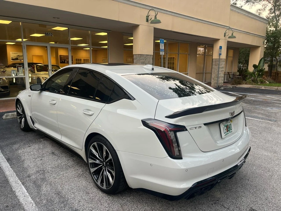 2022 Cadillac CT5-V Blackwing - Image 8 of 31