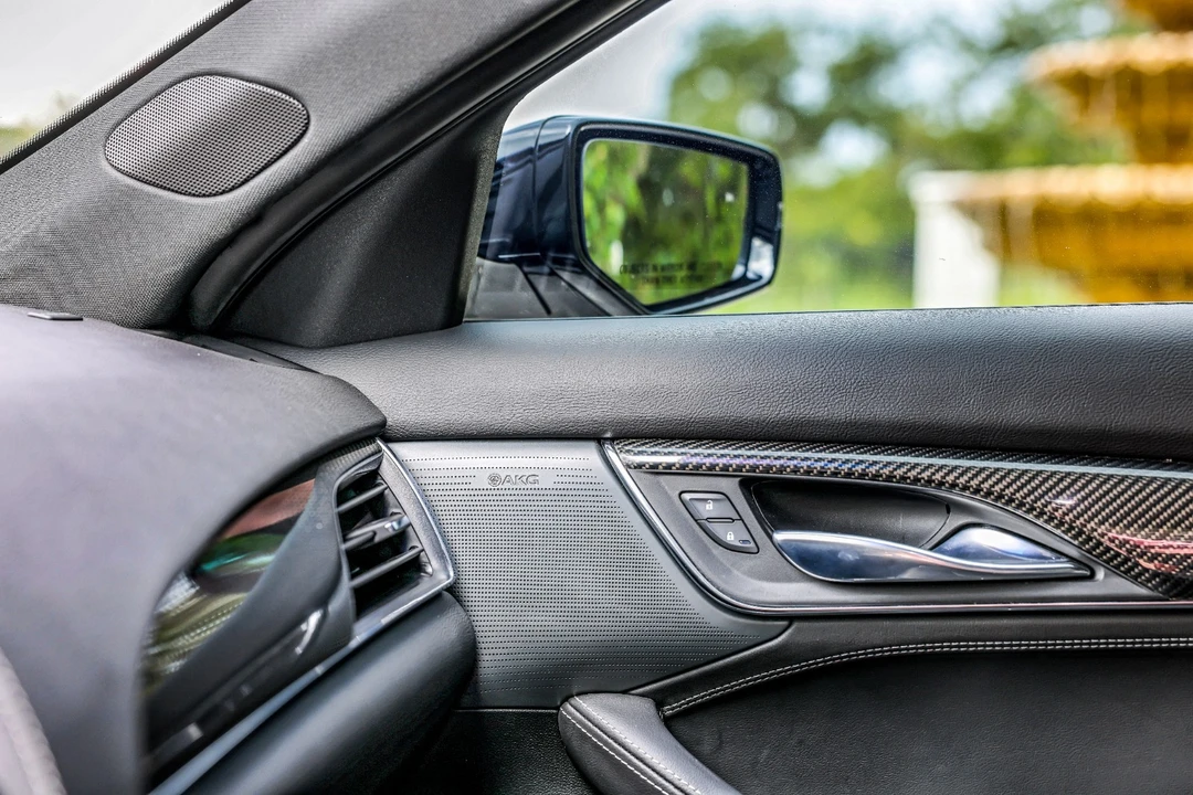 2022 Cadillac CT5-V Blackwing - Image 26 of 31