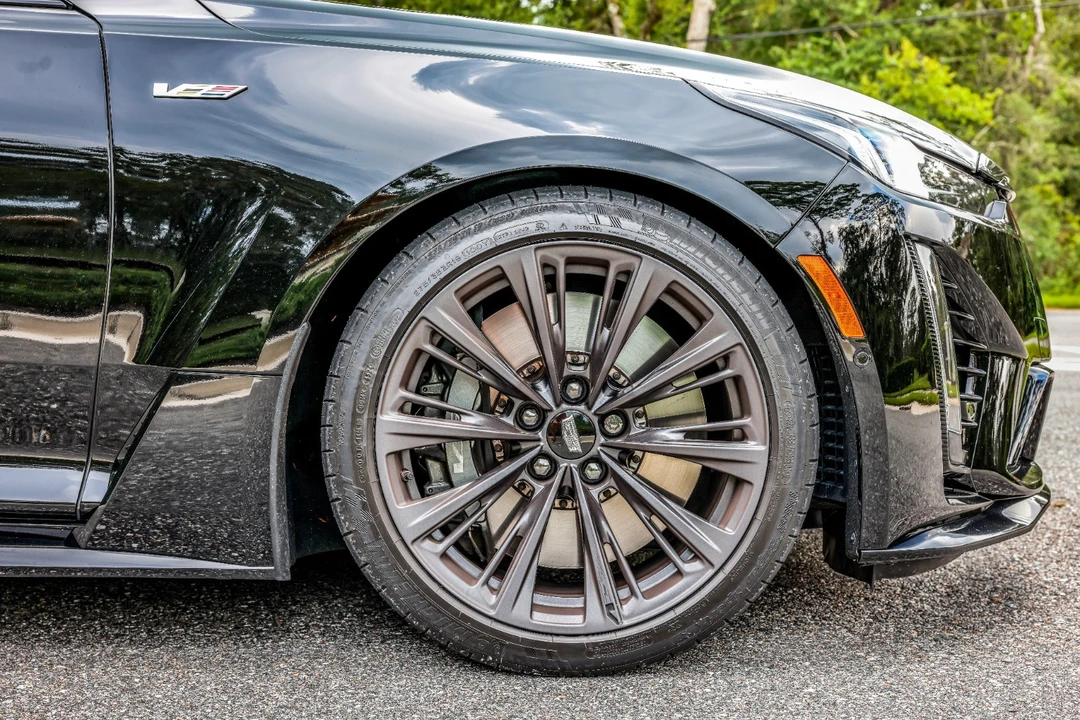 2022 Cadillac CT5-V Blackwing - Image 10 of 31