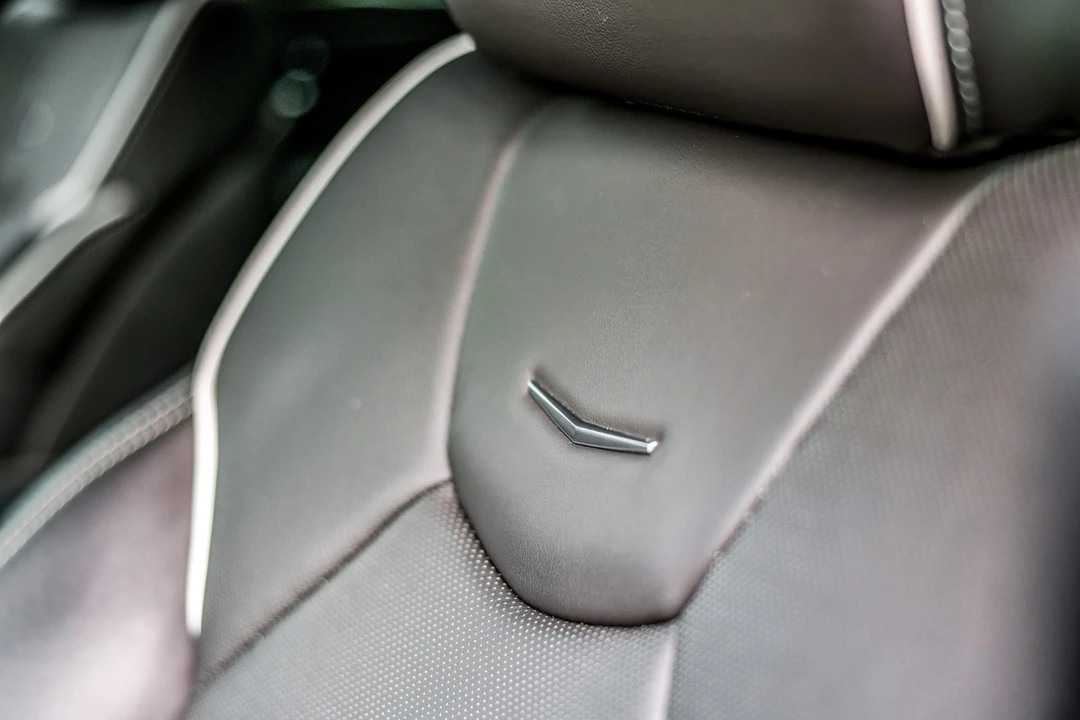 2022 Cadillac CT5-V Blackwing - Image 24 of 31