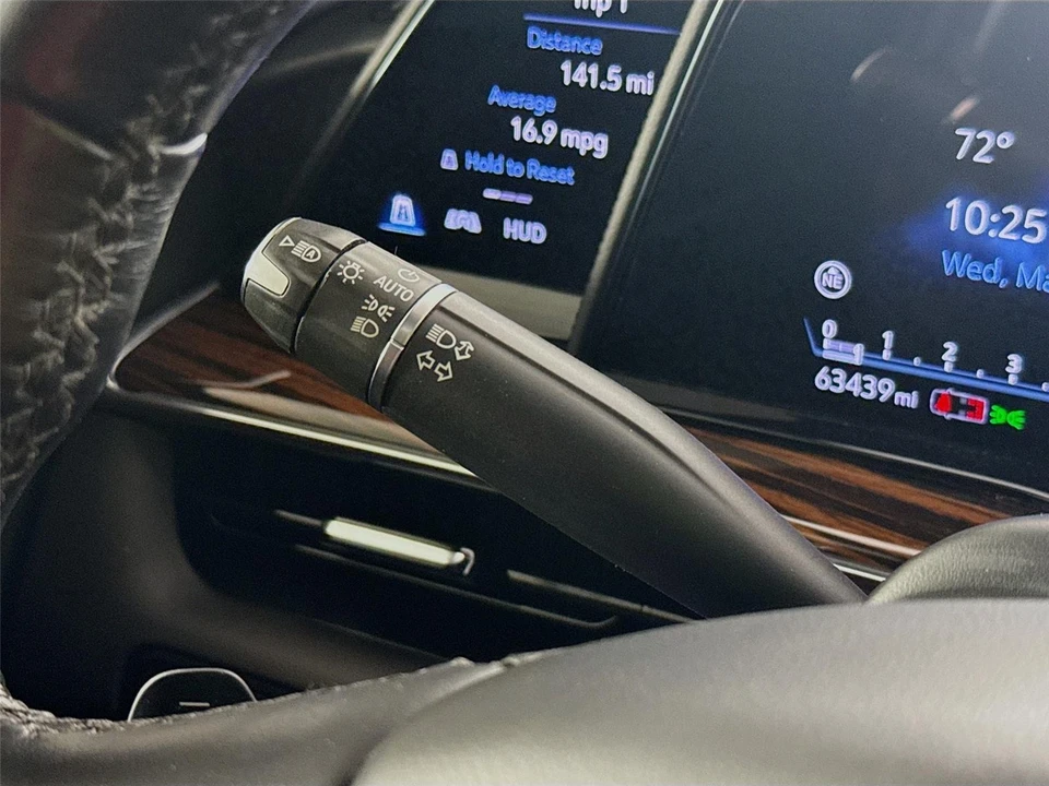 2022 Cadillac Escalade 5th Gen - Image 4 of 14