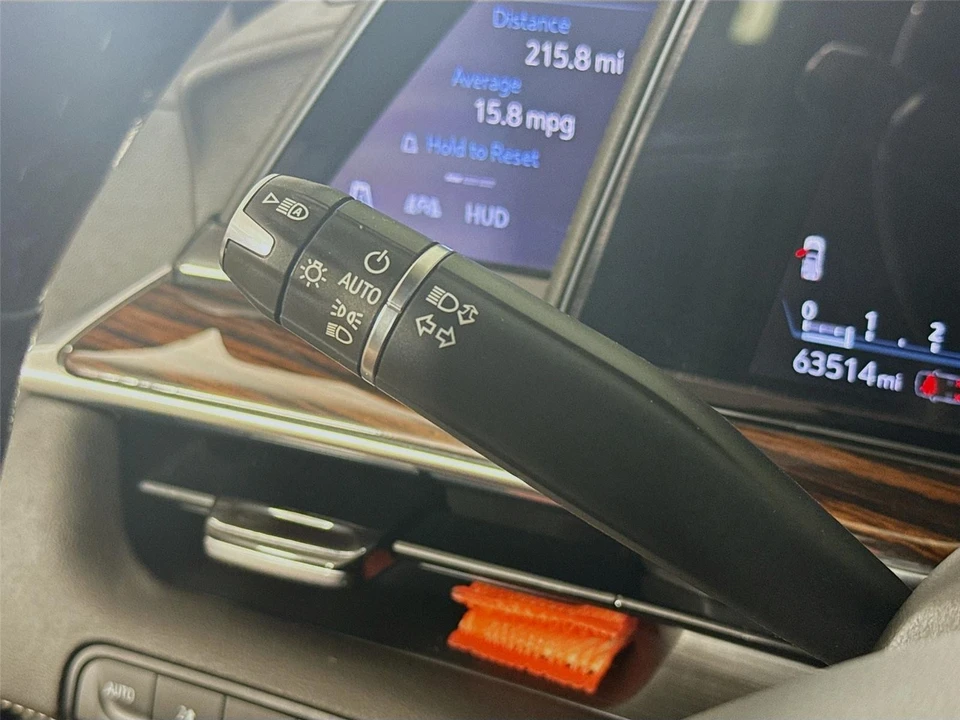 2022 Cadillac Escalade 5th Gen - Image 5 of 21