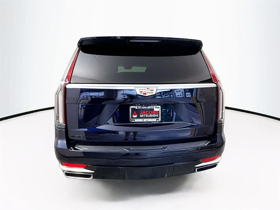 2022 Cadillac Escalade 5th Gen - Image 27 of 31