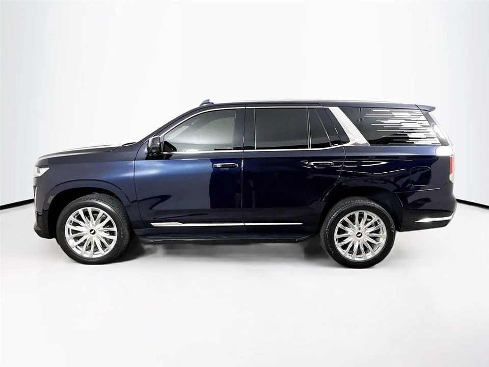 2022 Cadillac Escalade 5th Gen - Image 28 of 31
