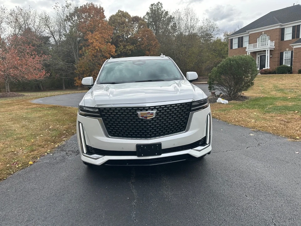 2022 Cadillac Escalade 5th Gen - Image 4 of 19