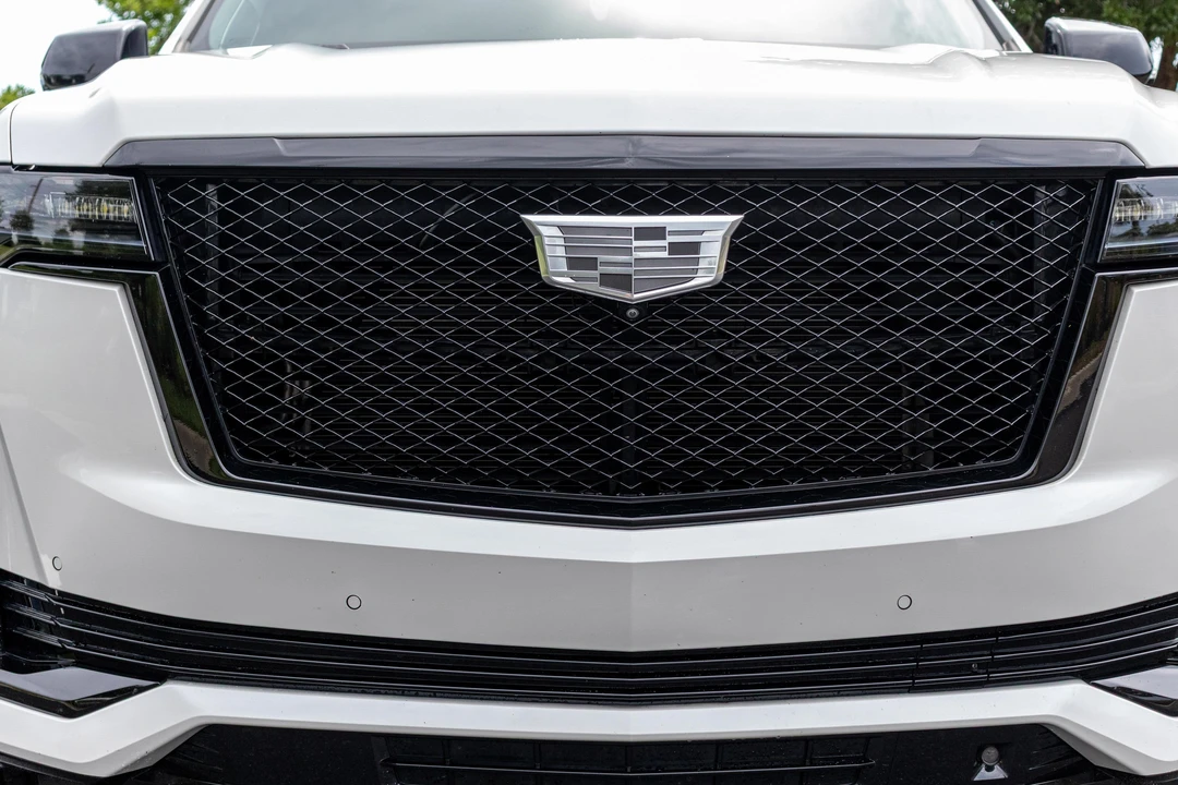 2022 Cadillac Escalade 5th Gen - Image 16 of 31