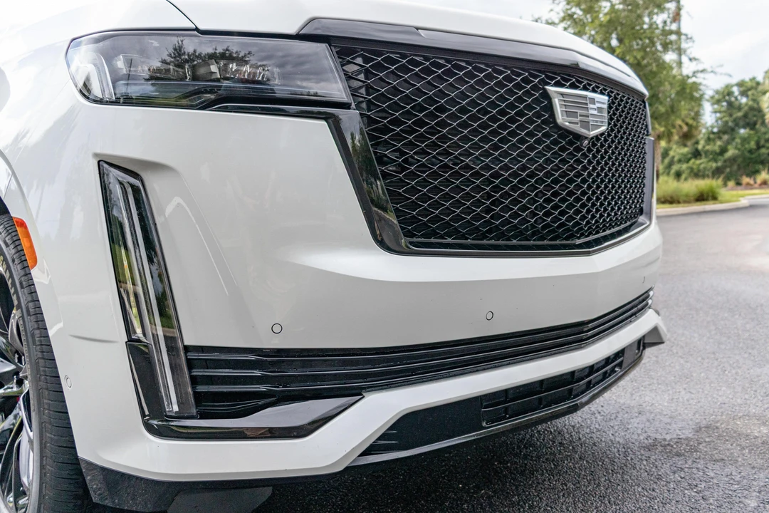 2022 Cadillac Escalade 5th Gen - Image 13 of 31