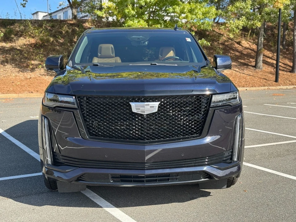 2022 Cadillac Escalade 5th Gen - Image 2 of 12