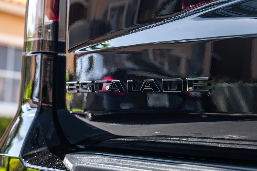 2022 Cadillac Escalade 5th Gen - Image 20 of 31