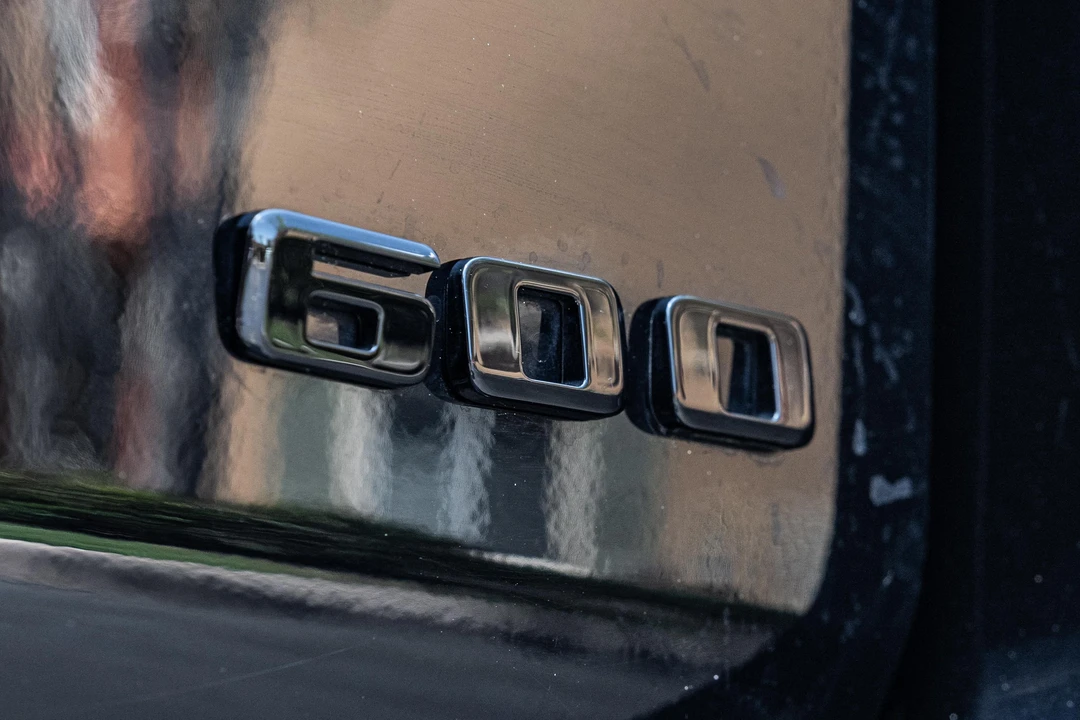 2022 Cadillac Escalade 5th Gen - Image 22 of 31