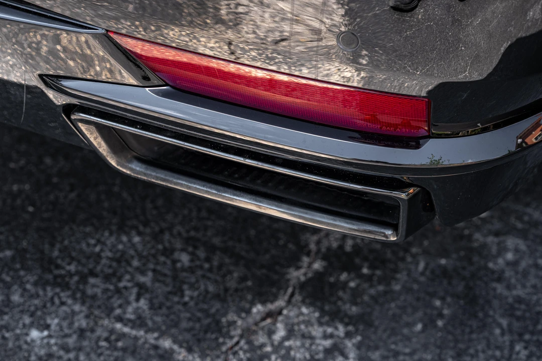 2022 Cadillac Escalade 5th Gen - Image 23 of 31