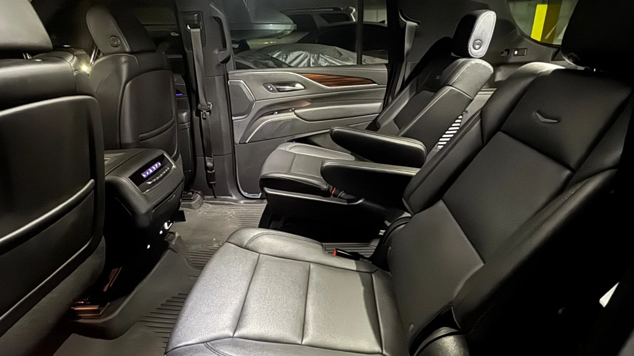 2022 Cadillac Escalade 5th Gen - Image 4 of 11