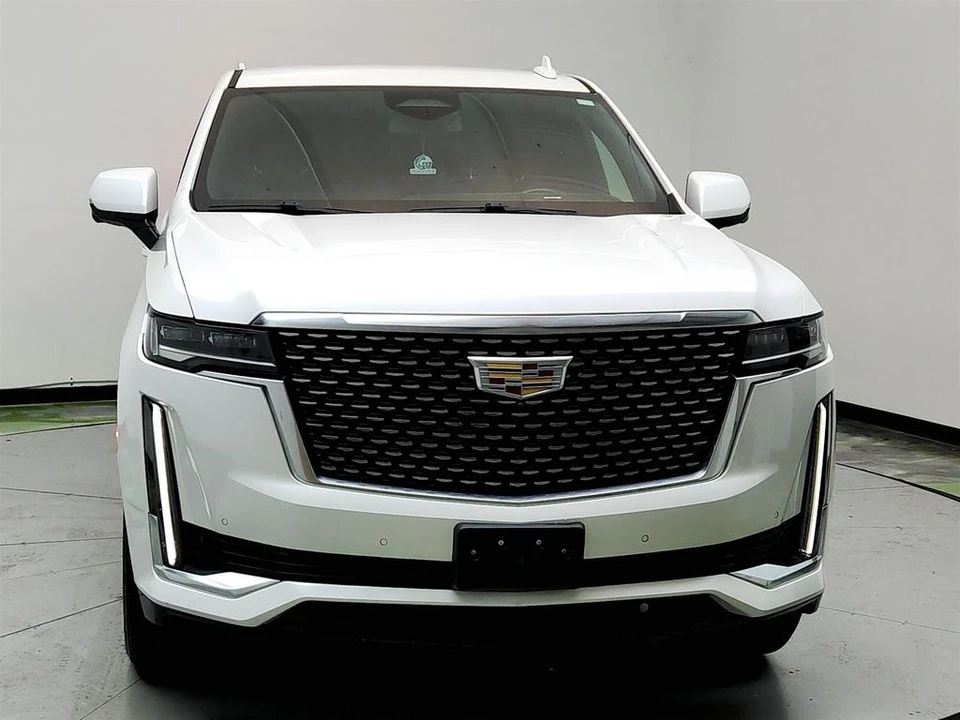 2022 Cadillac Escalade 5th Gen - Image 2 of 12