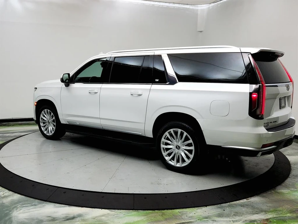2022 Cadillac Escalade 5th Gen - Image 6 of 12