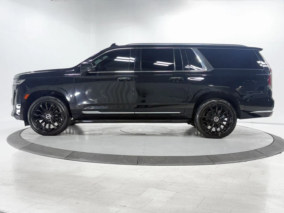 2022 Cadillac Escalade 5th Gen - Image 4 of 12