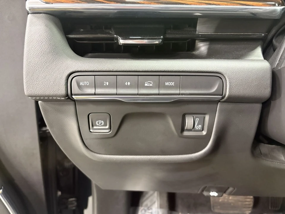 2022 Cadillac Escalade 5th Gen - Image 9 of 12