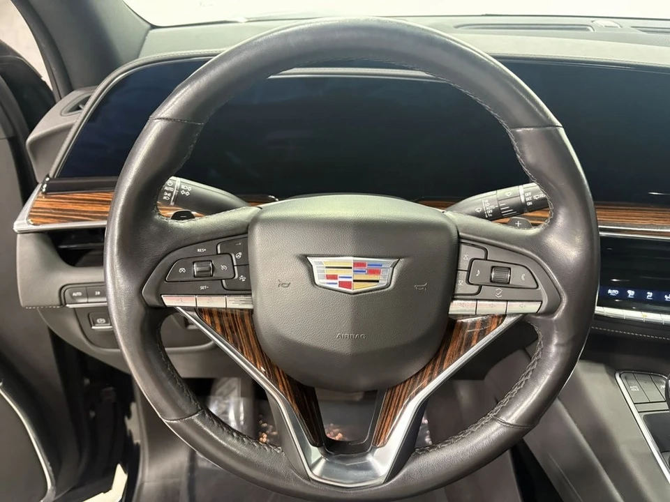 2022 Cadillac Escalade 5th Gen - Image 11 of 12