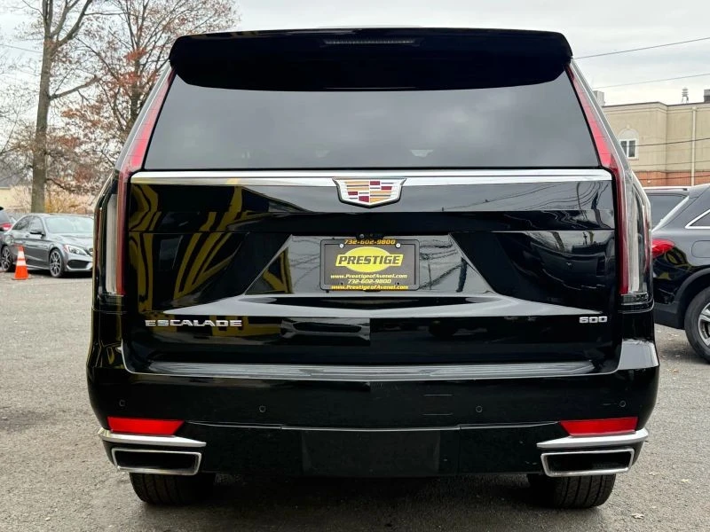 2022 Cadillac Escalade 5th Gen - Image 5 of 12