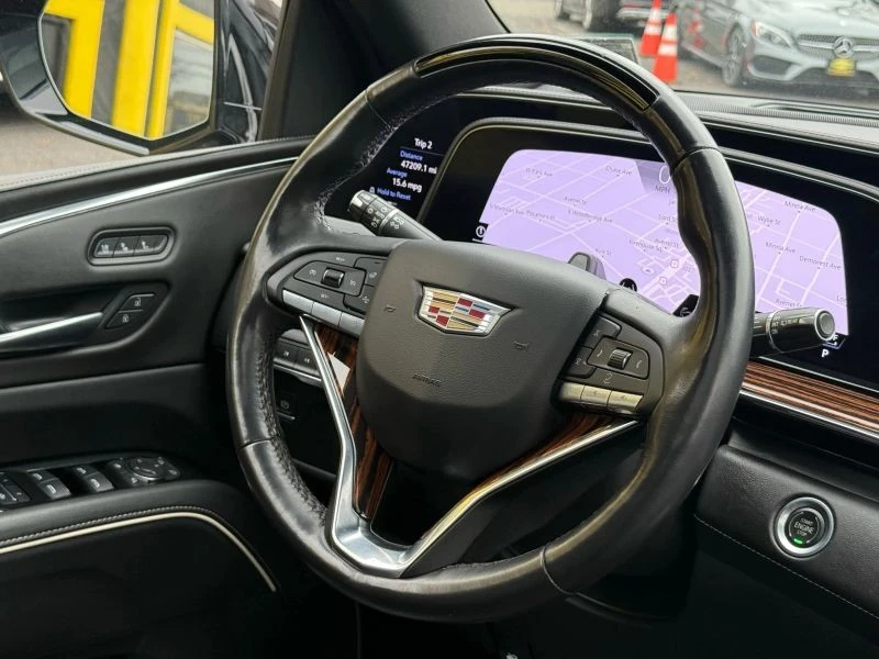 2022 Cadillac Escalade 5th Gen - Image 11 of 12