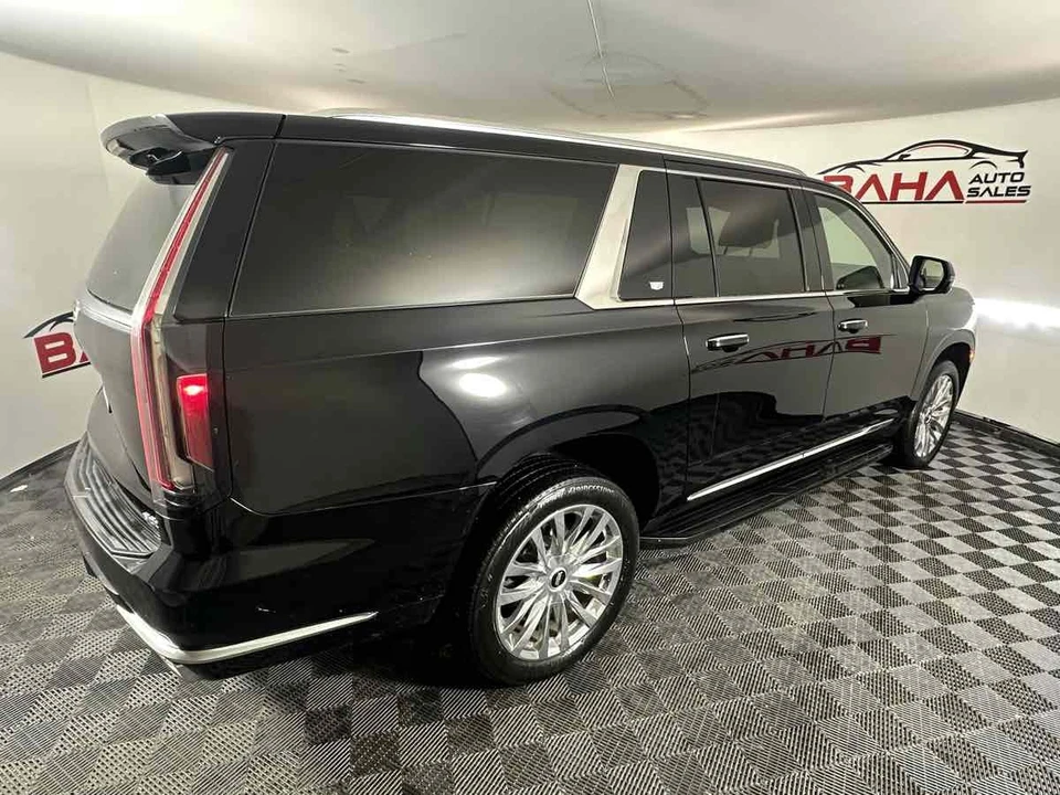 2022 Cadillac Escalade 5th Gen - Image 8 of 21