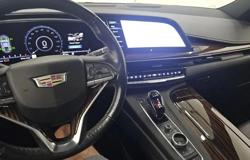 2022 Cadillac Escalade 5th Gen - Image 5 of 9