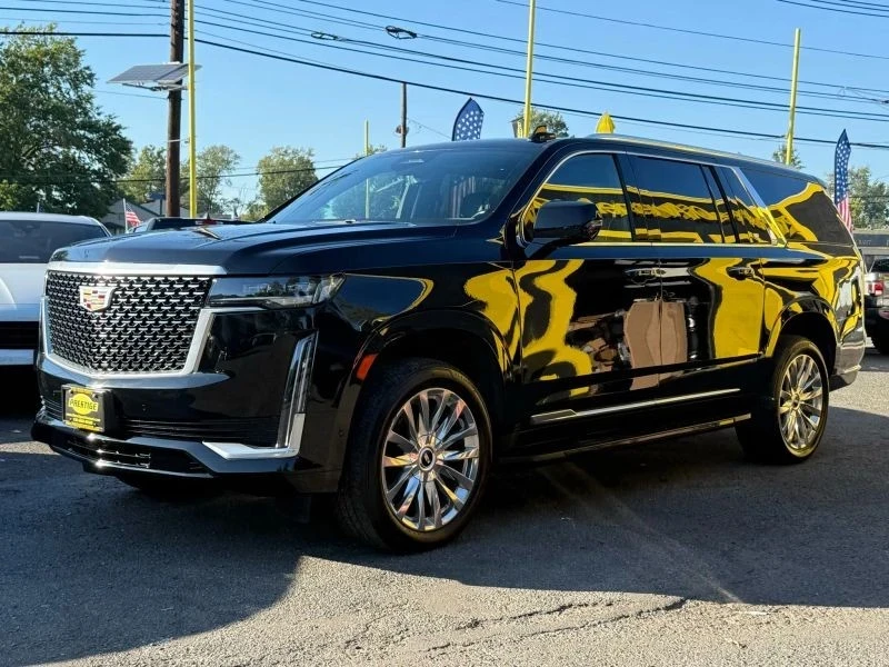 2022 Cadillac Escalade 5th Gen - Image 3 of 12