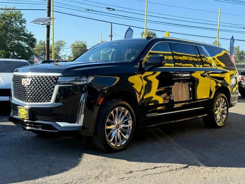 2022 Cadillac Escalade 5th Gen - Image 3 of 12