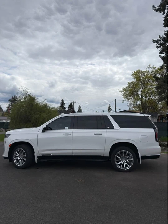 2022 Cadillac Escalade 5th Gen - Image 3 of 12
