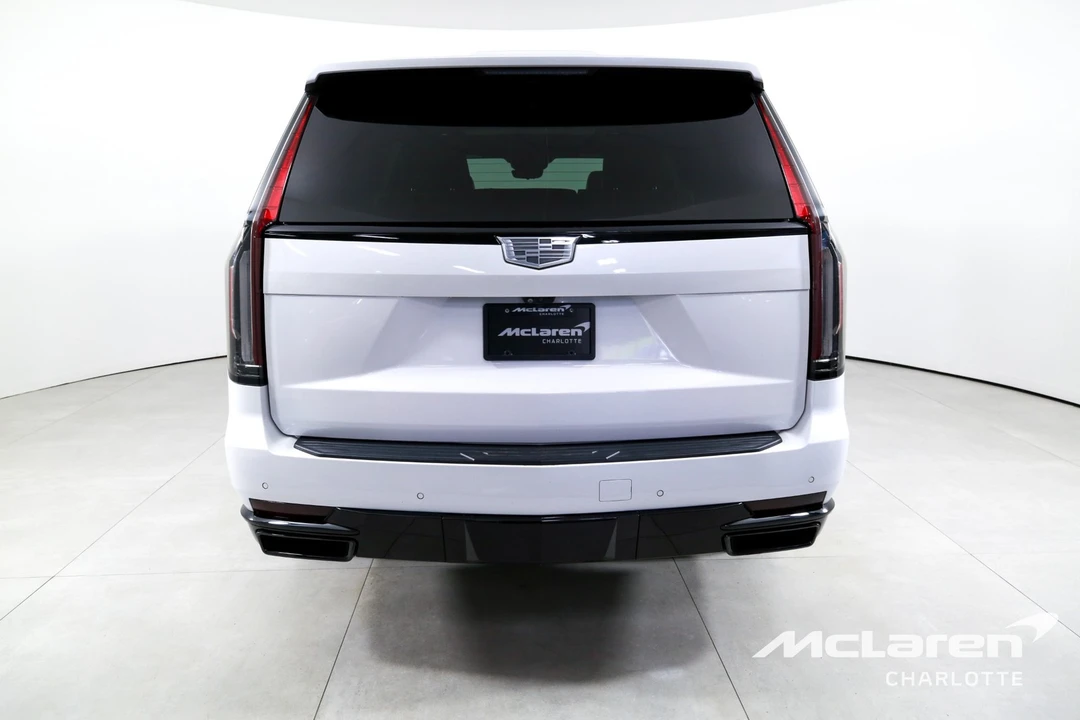 2022 Cadillac Escalade 5th Gen - Image 7 of 12