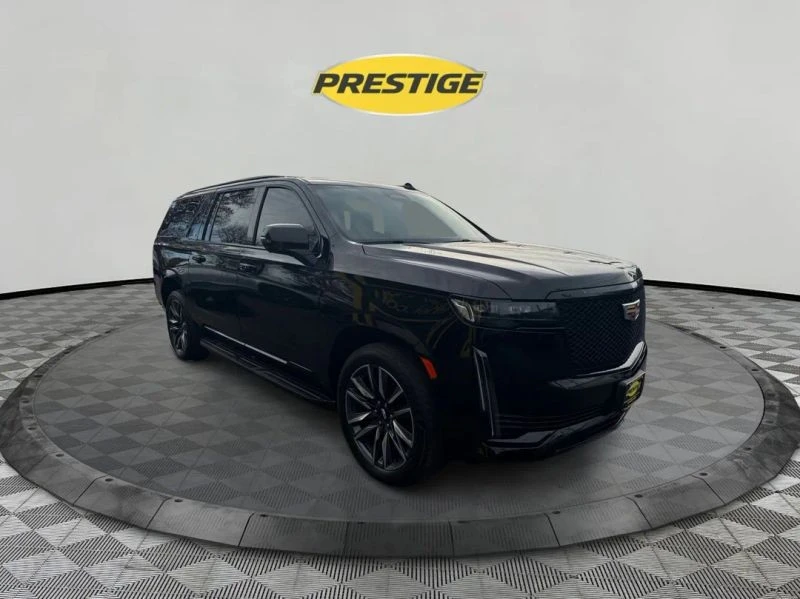 2022 Cadillac Escalade 5th Gen - Image 3 of 12