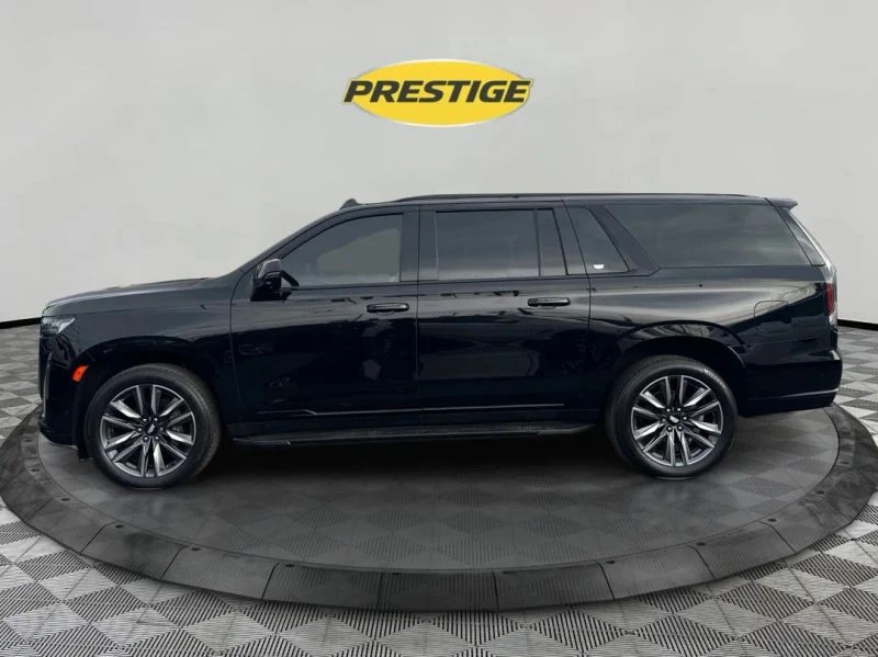 2022 Cadillac Escalade 5th Gen - Image 8 of 12