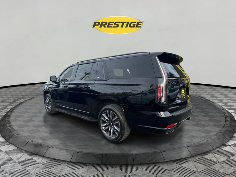 2022 Cadillac Escalade 5th Gen - Image 7 of 12