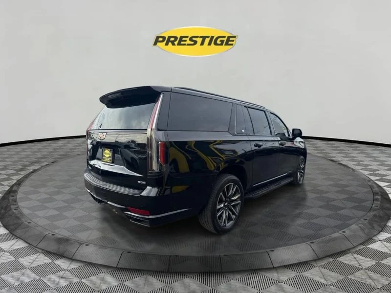 2022 Cadillac Escalade 5th Gen - Image 5 of 12