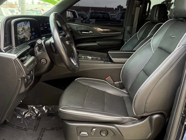 2022 Cadillac Escalade 5th Gen - Image 16 of 21