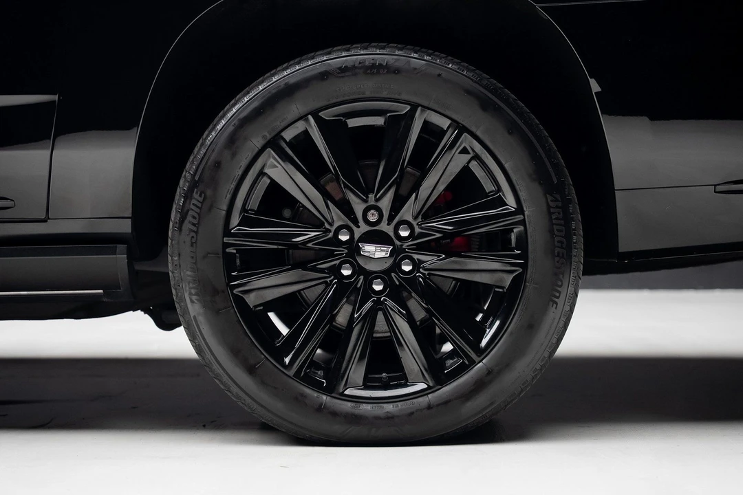 2022 Cadillac Escalade 5th Gen - Image 20 of 21