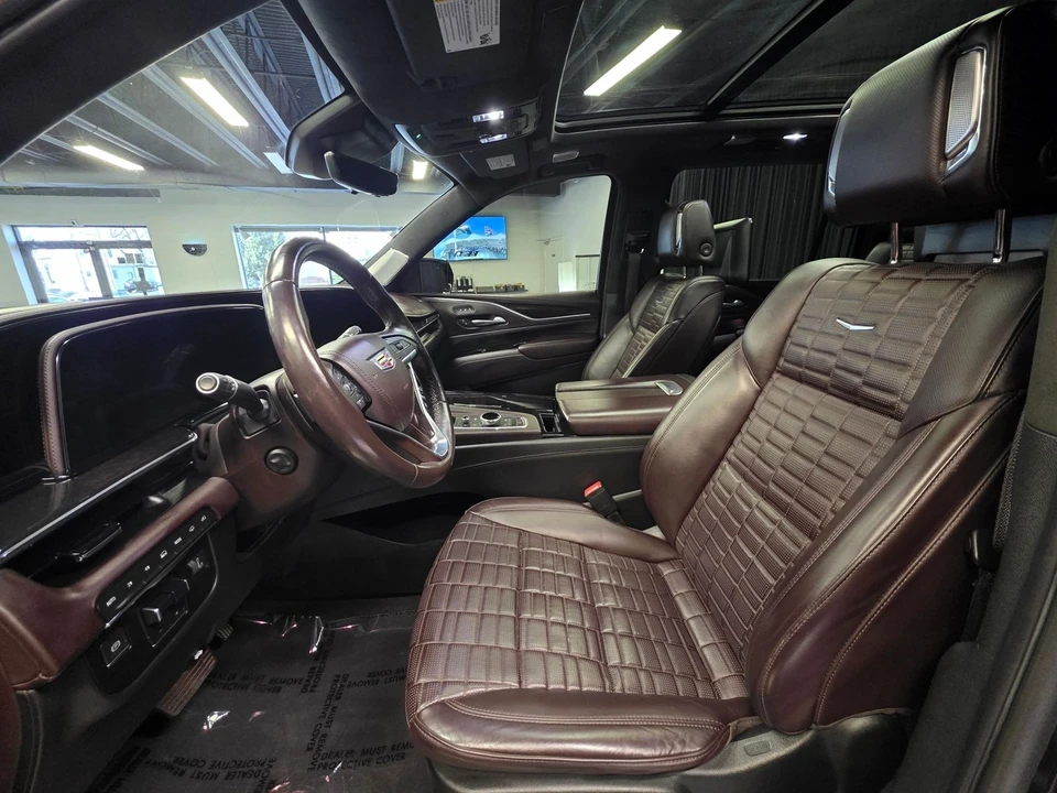 2022 Cadillac Escalade 5th Gen - Image 9 of 12