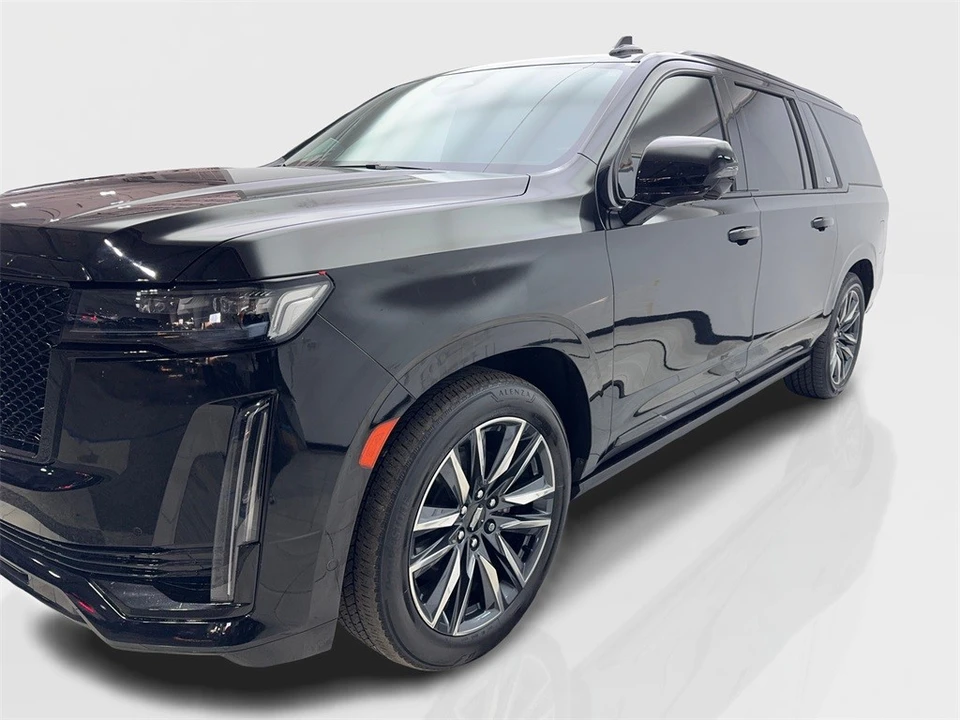2022 Cadillac Escalade 5th Gen - Image 11 of 12