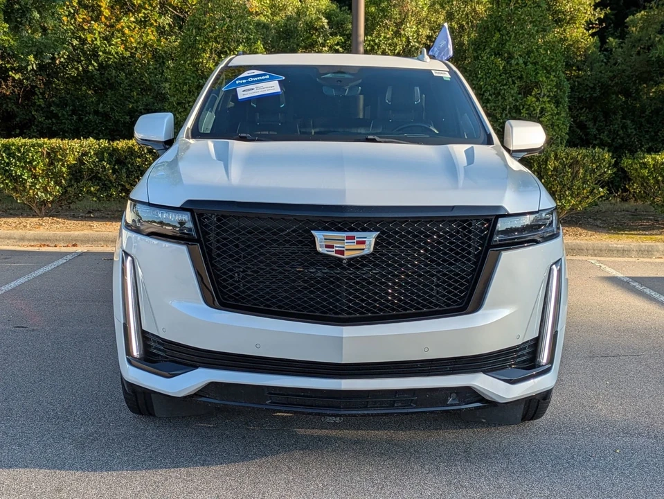 2022 Cadillac Escalade 5th Gen - Image 9 of 12