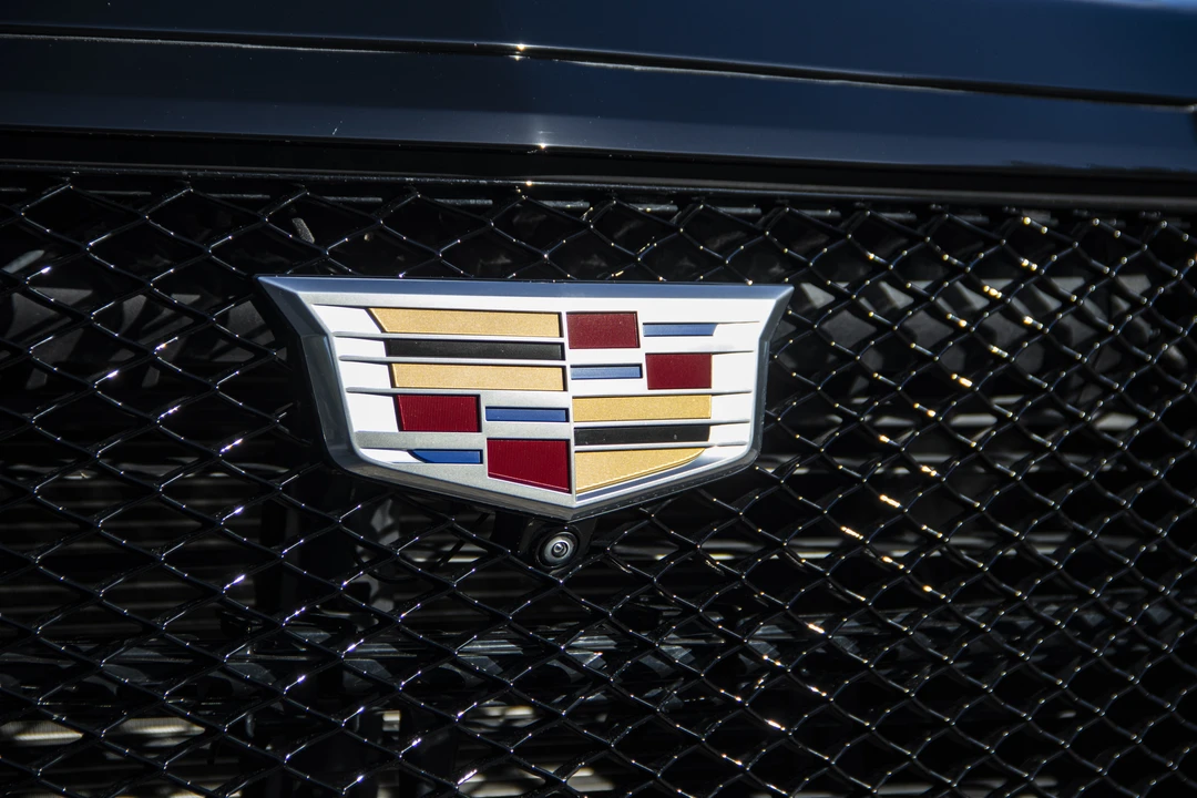 2022 Cadillac Escalade 5th Gen - Image 26 of 31